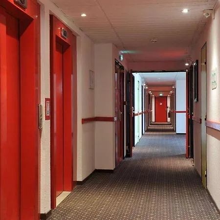 Campanile Centre - Cathedrale Hotel