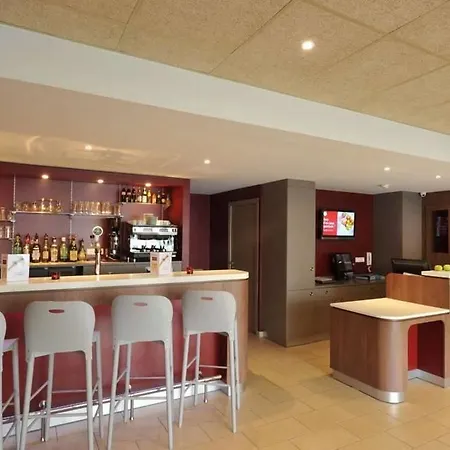Hotel Campanile Centre - Cathedrale Reims