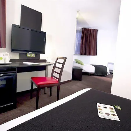Campanile Centre - Cathedrale Hotel 3*
